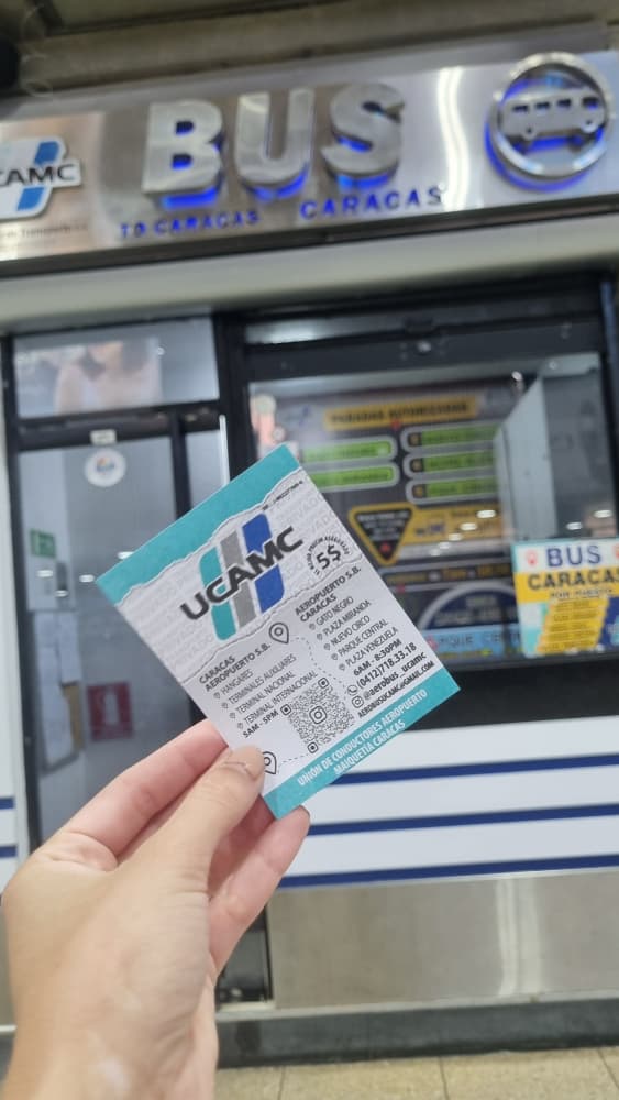 Buses de la UCAMC cobran $5 para Caracas