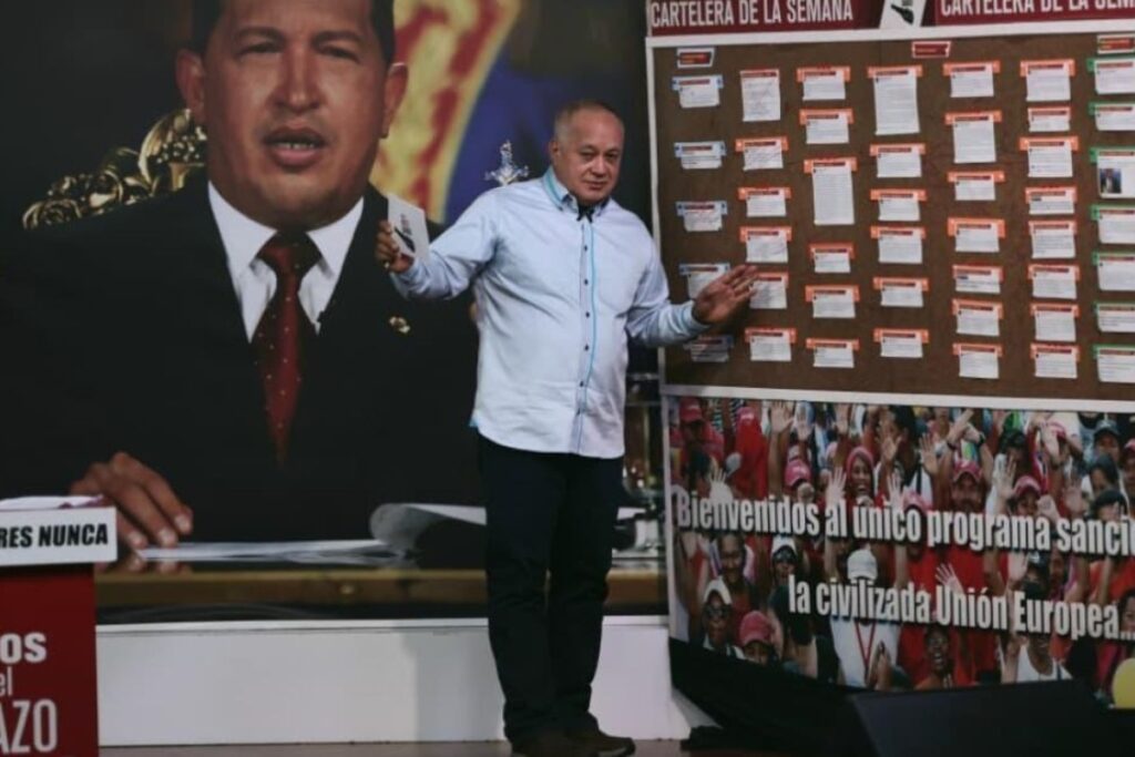 Cabello desestimó despliegue naval de EEUU en el Caribe, pero soltó amenaza por "cualquier cosa que pase"