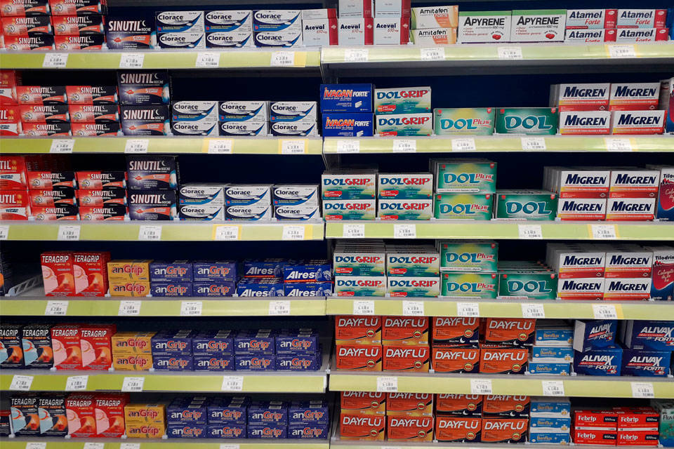 Cámara farmacéutica alerta de la entrada ilícita de «algunos medicamentos» a Venezuela