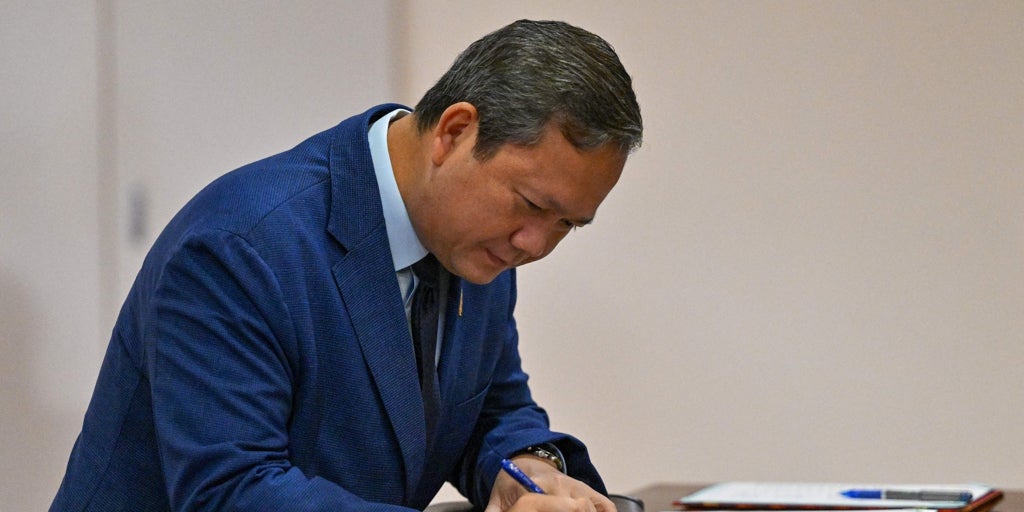 Camboya aprueba una ley para revocar la ciudadanía de personas condenadas por traición