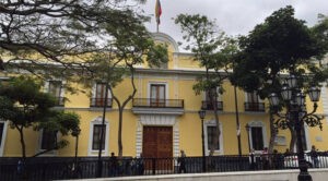 Cancillería entrega nota verbal a Guyana por actividad de Exxon Mobil en aguas por delimitar