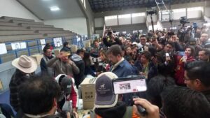 Candidato opositor Doria Medina insta a votar para salir de crisis «de manera pacífica» en Bolivia – AlbertoNews