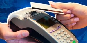 Cavecom-e instó a comerciantes evitar manipular tarjetas contactless para evitar fraudes