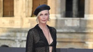 Charlize Theron, medio centenario de catarsis y laureles