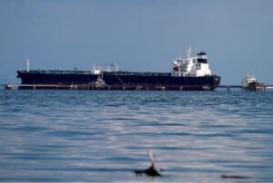 Chevron reanudará exportaciones de crudo venezolano