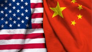 China espera que EEUU relaje los controles a la exportación de chips de inteligencia artificial