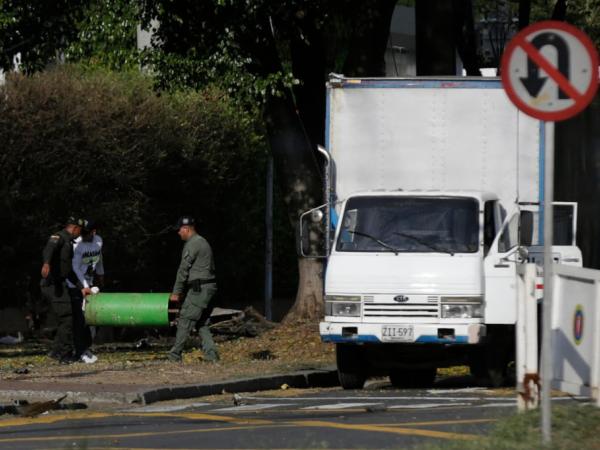 Colombia exige mano dura contra grupos ilegales tras atentados con 13 muertos | Regiones | Economía
