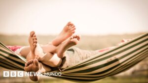 Cómo fortalecer los músculos de tus pies puede mejorar cómo mueves todo tu cuerpo (y 3 ejercicios fáciles para lograrlo)