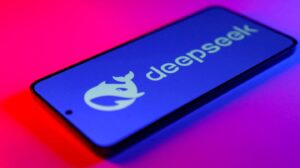 Cómo funciona DeepSeek v3.1, la nueva versión de la IA china que busca destronar a ChatGPT
