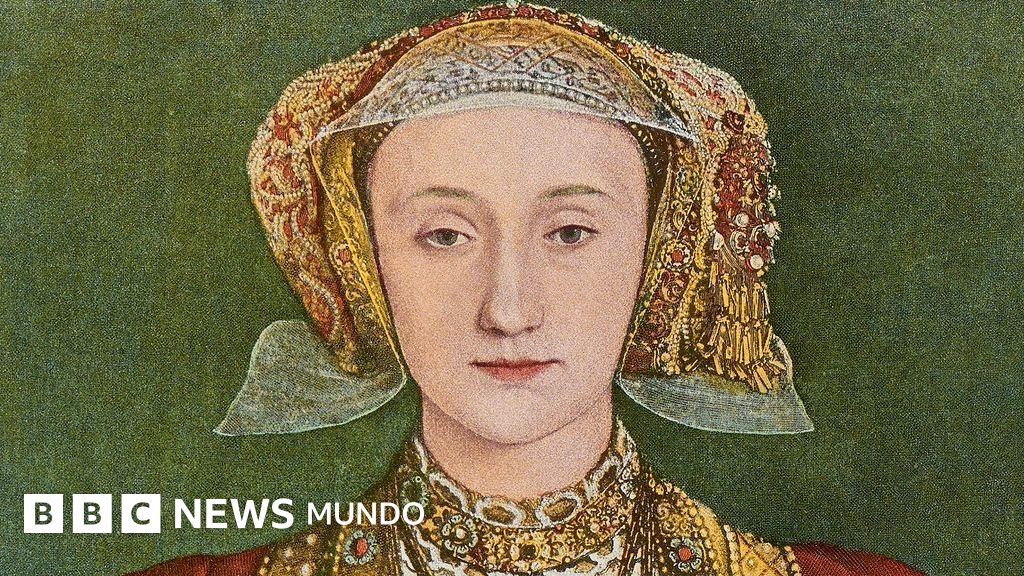 Cómo han cambiado el lenguaje del amor y los códigos no verbales para atraer a una posible pareja