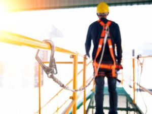 Cómo identificar si una profesión u oficio es de alto riesgo y qué dice la normativa | Empleo | Economía