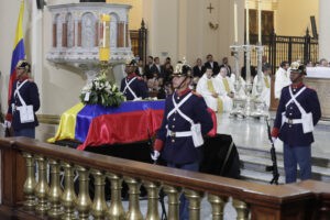 Con una misa solemne y todos los honores, Colombia dice adiós a Miguel Uribe Turbay – AlbertoNews
