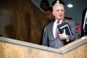 Condenado a doce años de arresto domiciliario el expresidente colombiano Álvaro Uribe | europapress.es