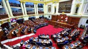 Congreso de Perú apoya a Boluarte en caso de isla Santa Rosa – DW – 09/08/2025