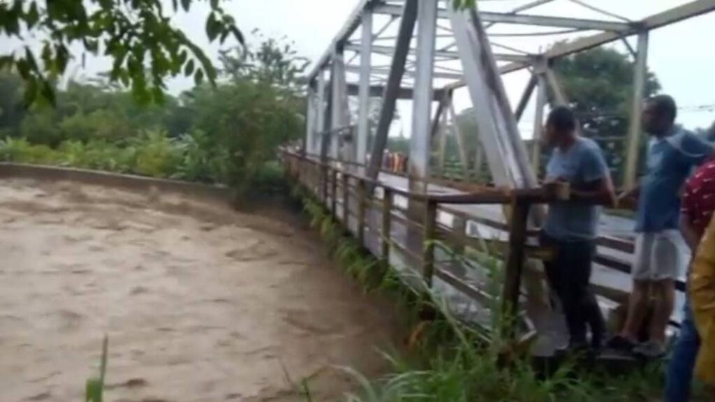 Continúan labores preventivas para evitar inundaciones en Mérida