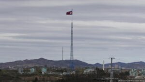 Corea del Sur hace tiros de advertencia cerca del Norte – DW – 23/08/2025