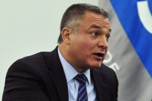 Corte de NY da 90 días más a García Luna para que apele su sentencia
