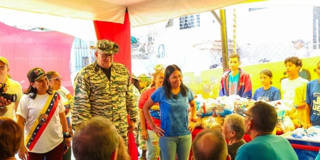 Delcy Rodríguez calificó de “patético show” los señalamientos de EE. UU. sobre Maduro - AlbertoNews