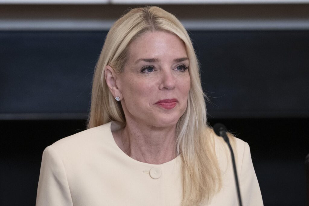 Departamento de Justicia de EE.UU. investigará supuesta conspiración contra Trump por la 'trama rusa'