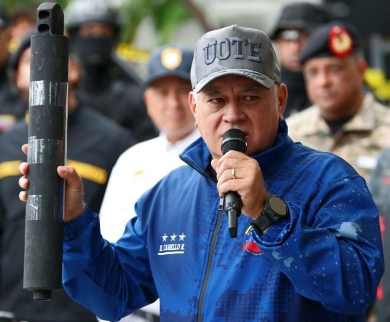 Diosdado Cabello intentó salpicar a María Corina Machado con otra incautación de armas