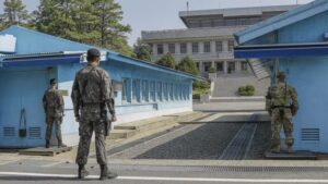 Disparos de advertencia de Corea del Sur fueron por intrusión fronteriza de 30 soldados norcoreanos – AlbertoNews