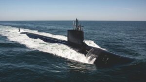 Donald Trump ordenó desplegar submarinos nucleares y Vladimir Putin movilizará misiles hipersónicos