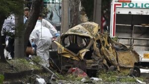 Dos atentados terroristas conmocionan a Colombia | elperiodico.com