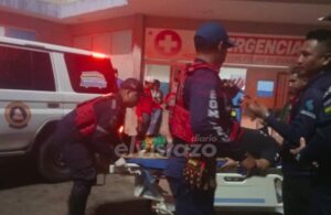 Dos motorizados derraparon en la carretera nacional El Tigre – Ciudad Bolívar la noche del lunes 18Ago