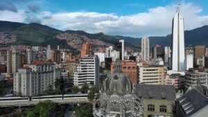 Economía antioqueña está creciendo más que el resto del país: estas son las claves