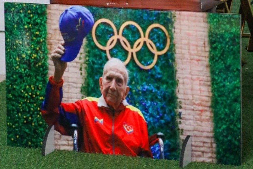 El Comité Olímpico Venezolano y autoridades deportivas conmemoraron el legado del ciclista Julio César León en un acto solemne (Fotos y video) - AlbertoNews
