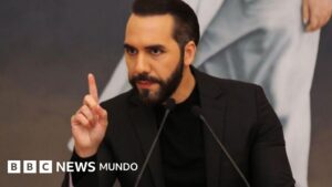 El Congreso de El Salvador aprueba una controvertida reforma constitucional que permite la reelección presidencial indefinida
