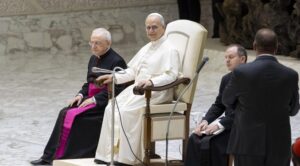 El Papa pide que cese uso indiscriminado de la fuerza en Gaza