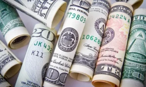 El Precio del dólar de 1 de septiembre con otro incremento