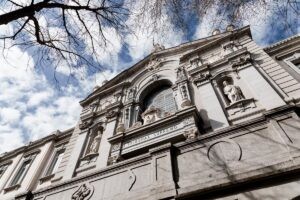El TS suprime la pérdida de empleo a un cabo condenado a 5 años de cárcel por acosar y abusar de una soldado | europapress.es