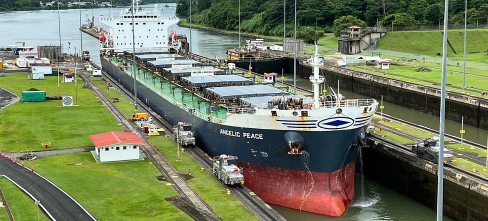 El crimen y la geopolítica asedian al transporte marítimo : IPS Agencia de Noticias