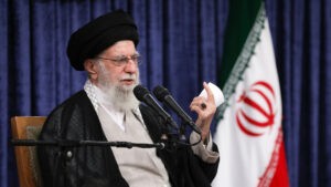 El líder supremo de Irán arremete contra Trump en su primer discurso público tras la ‘guerra de 12 días’