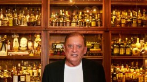 El mayor coleccionista de whisky no está en Escocia, sino en Argentina