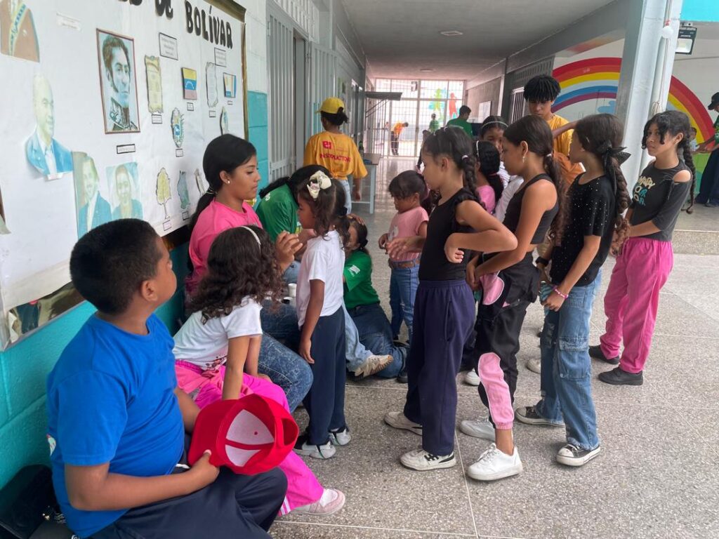 El plan “Aulas Abiertas” sí se aplicó en la 10 de Marzo
