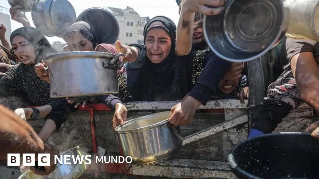 El sistema secreto que utiliza Hamás para pagar los salarios públicos en Gaza