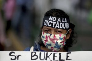 El último zarpazo de Bukele para perpetuarse en el poder | elmundo.es
