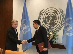 Embajador de Venezuela en la ONU se reúne con Guterres a quien pide interceder por despliegue de EEUU