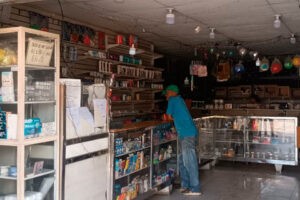 En medio de fuertes lluvias, zonas de Caracas se quedan sin luz #22Ago