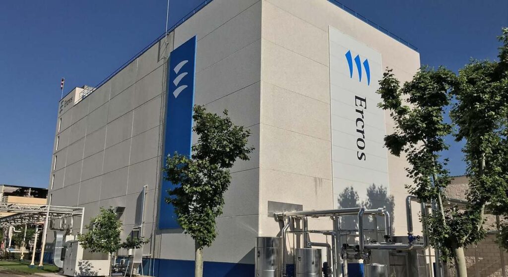 Ercros rebota después de derrumbarse un 15% el lunes ante la retirada de la opa de Esseco