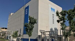 Ercros rebota después de derrumbarse un 15% el lunes ante la retirada de la opa de Esseco