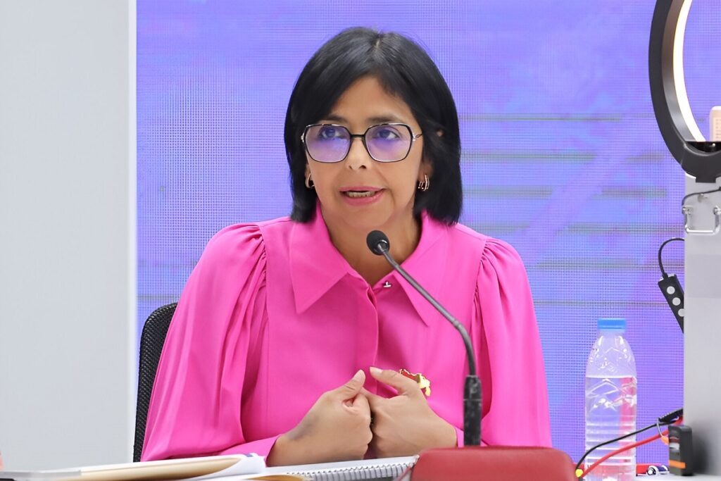 Delcy Rodríguez: “Que nadie se equivoque porque seremos implacables en el ejercicio de la justicia”