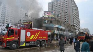 Explosiones en Pakistán dejan cinco muertos y 54 heridos – DW – 22/08/2025
