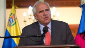 Expresidente Ernesto Samper a Donald Trump: «¡Saque sus manos de América Latina!» – Correo del Orinoco