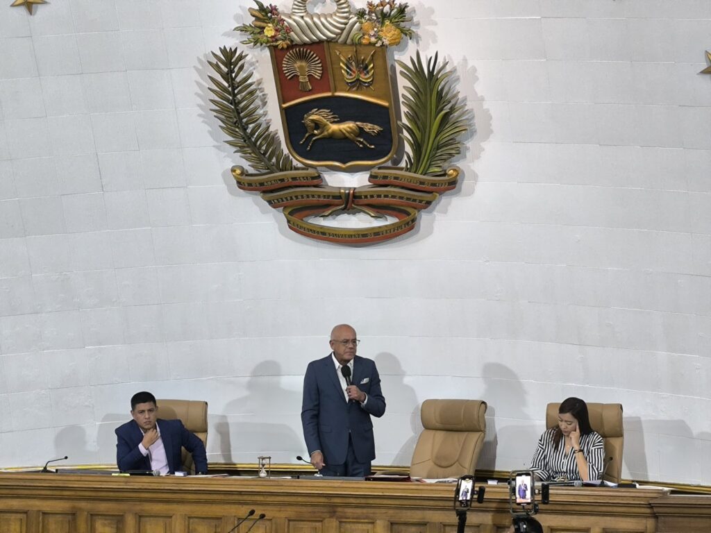 "Extranjero que entre a Venezuela, no sale, queda preso": La amenaza que lanzó Jorge Rodríguez a EEUU