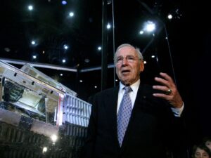 Fallece a los 97 años el astronauta Jim Lovell, origen de «Houston, tenemos un problema» – AlbertoNews