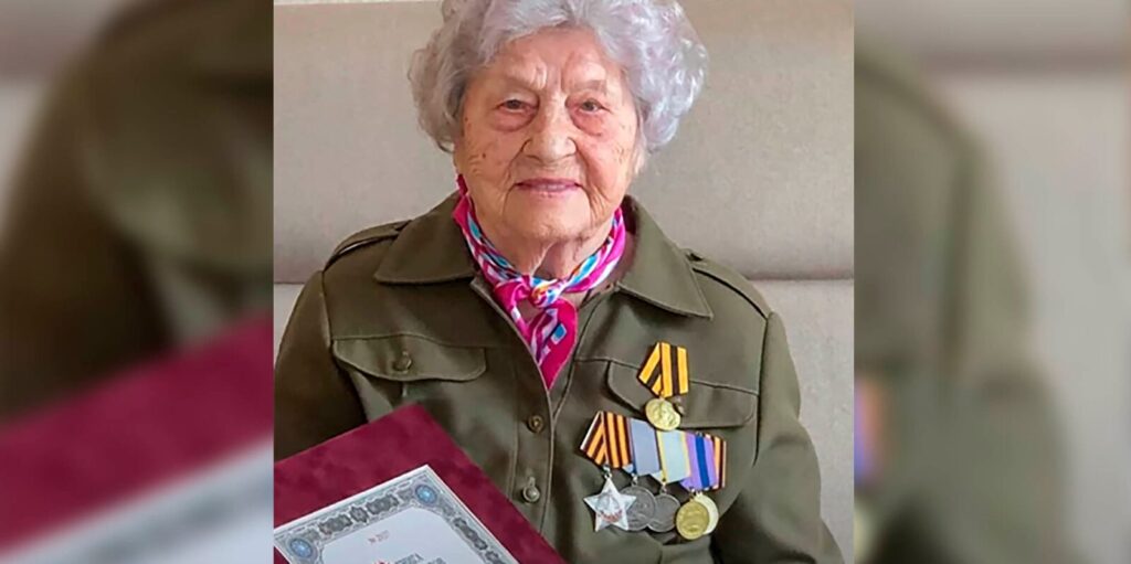Falleció a los 104 años Maria Koltakova, la veterana de la Segunda Guerra Mundial con 16 récords Guinness - AlbertoNews